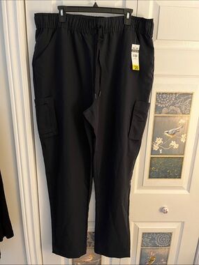 😃Black Straight-Leg Cargo Pants with Elastic Waist